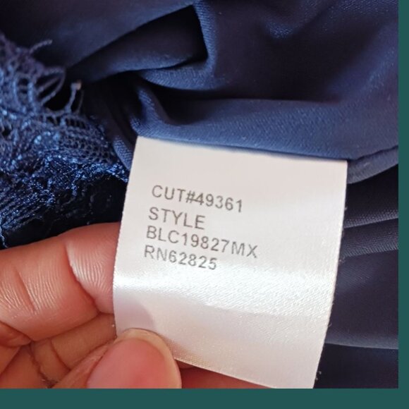 Tadashi Shoji Lace Off-The-Shoulder Sheath Dress Royal Blue Size 8 - Picture 15 of 16